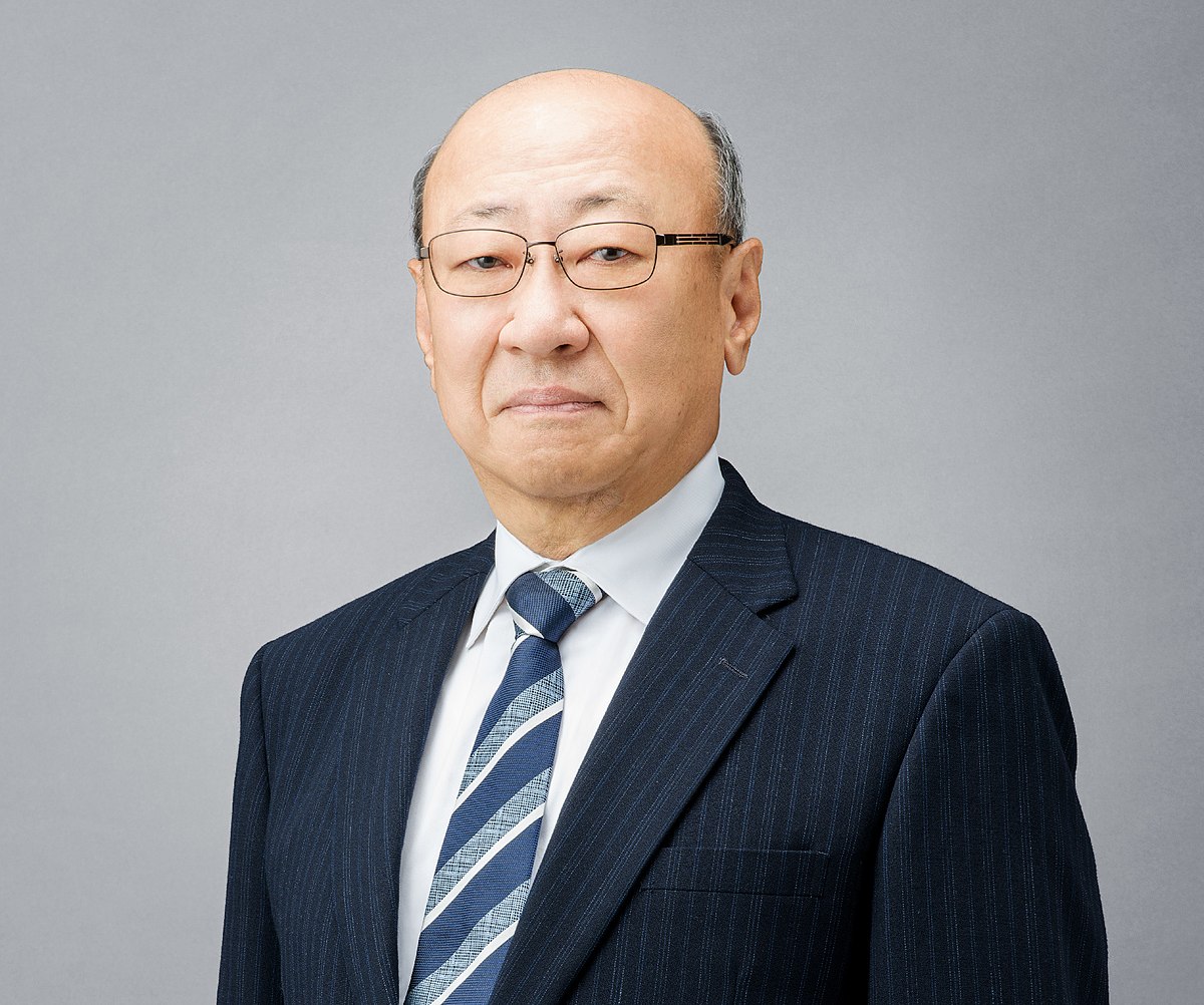 Bait and switch nintendo blue ocean strategy Tatsumi-Kimishima
